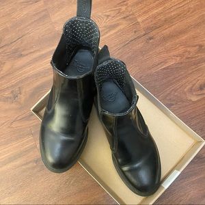 Dr. Martens Women's Leather Flora Chelsea Ankle Boot